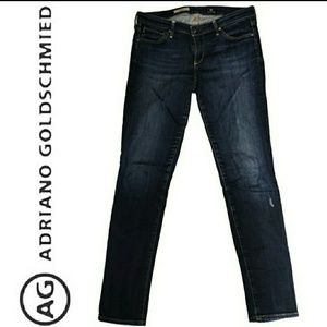 Adriano Goldschmeid The Stilt Cigarette Leg